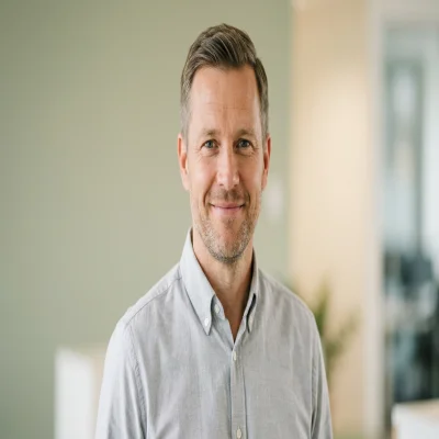 Porträt Jan Kehlenbeck, Redaktion casualroutinecanvas.info, 400×400 px